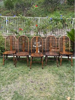 Set of 5 Oak Windsor Dining Chairs