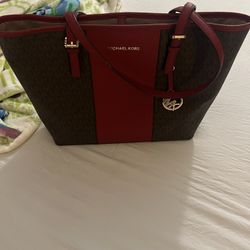 Michael Kors Jet set center stripe tote