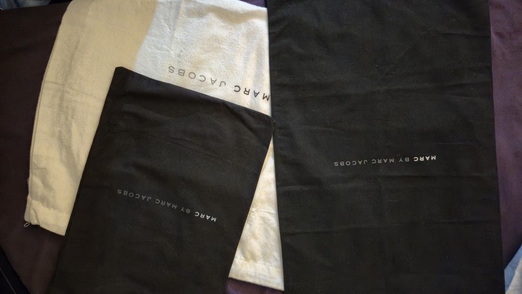 3 Different Sized Marc Jacobs Dust Bag 2 Black 1 White Handbag, Shoes, Accessory