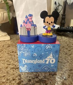 McDonald’s Disneyland 70 Toys 