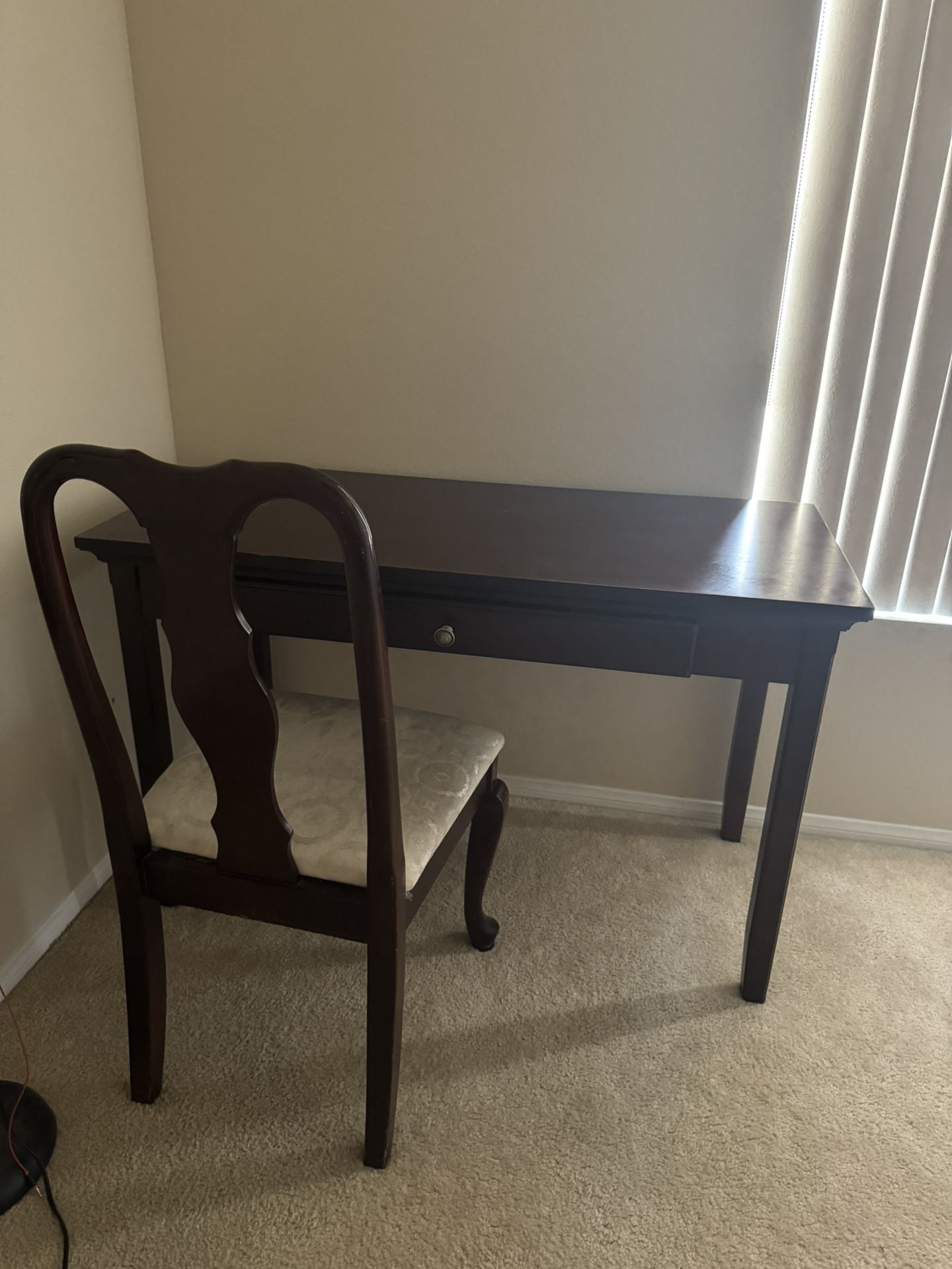 Table Chair Set