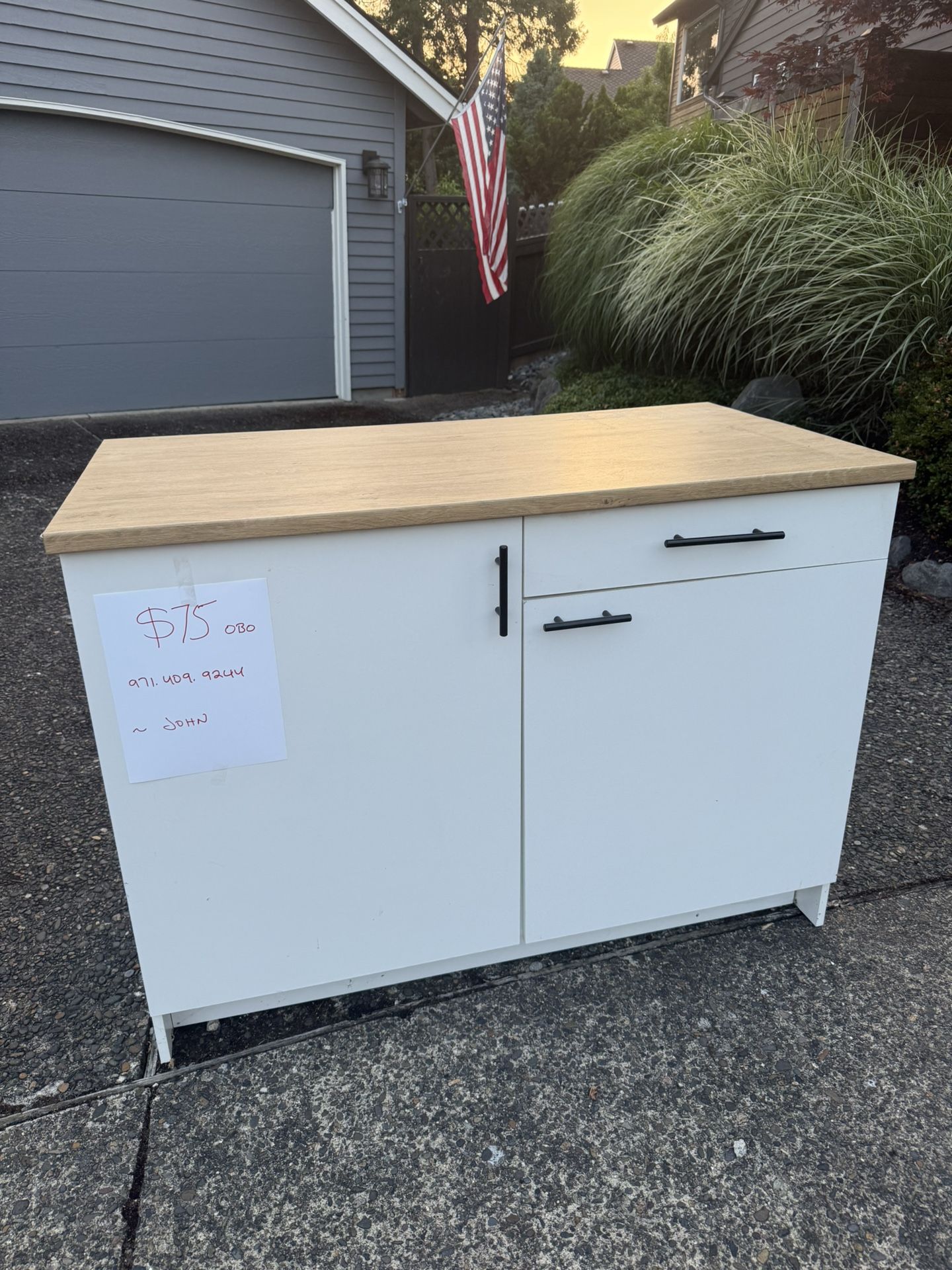 Butcher Block Cabinet & Cabinet Sink