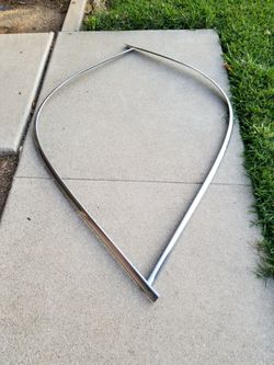 1949-52  Chevy Coupe  beltline moulding s