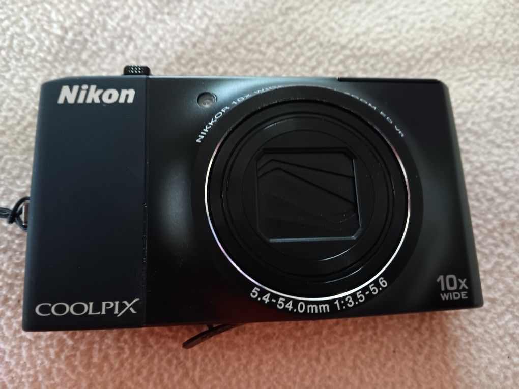 Nikon Digital Camera