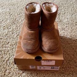 Ugg Boots Size 9 $20