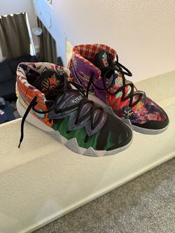 Nike Kyrie Kybrid size 10