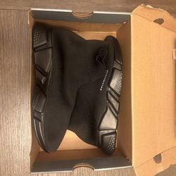 Balenciaga Runners, Dior Slides