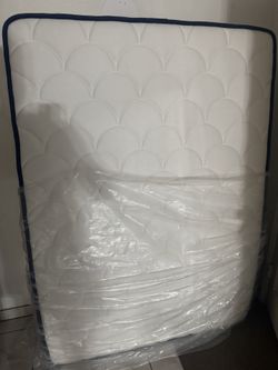 12 INCH MATRESS NEW $40