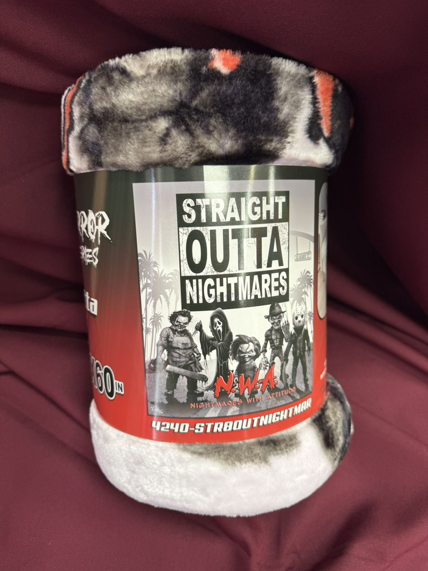 Straight outta Nightmares Throw 