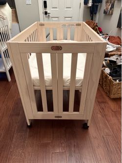 Light Wood Portable Mini Crib with Matress
