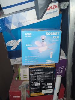 Socket Fan
