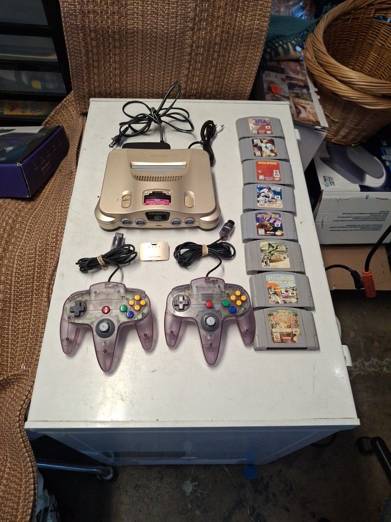 Gold N64 Bundle "Works Great"