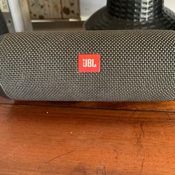 JBL Flip 5