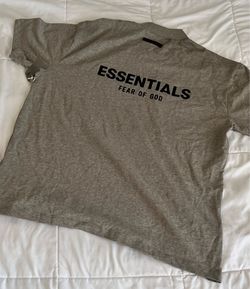 Essential t shirt size L
