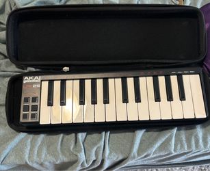 Akai Midi Keyboard