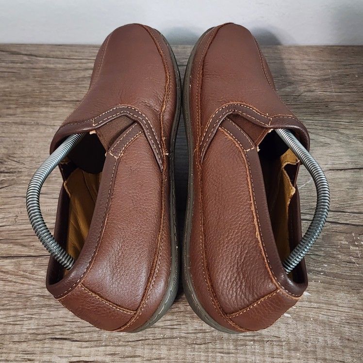 LL Bean Elkhide Men display picture 1