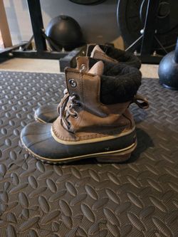 Sorel womens boots size 6