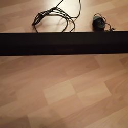 Vizio Sound Bar In Excellent Condition With Cords