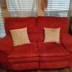 Reclining Loveseat 