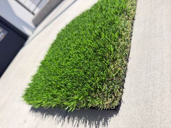 106oz Synthetic Grass - 1500 sq ft Roll