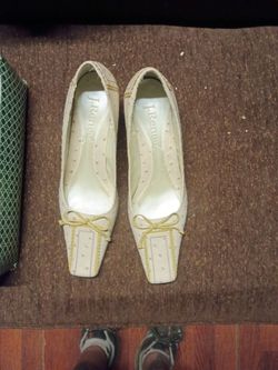 women shoes size 10 med