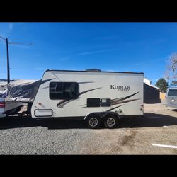 2015 Camper Trailer
