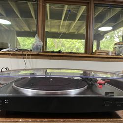 Audio Technica AT-LP3 Stereo Turntable