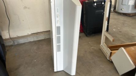 Broan overhead fan