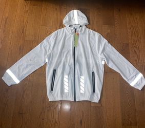 Men’s Off White Windbreaker **Size Small**