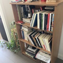 Robust shelved bookcase