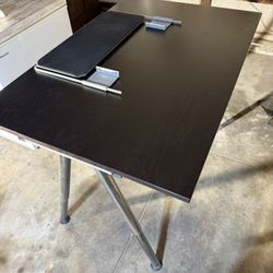 Desk / Drafting Table 