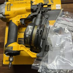 DEWALT 1-3/4 in. 15 Degree Pneumatic Coil Roofing Nailer