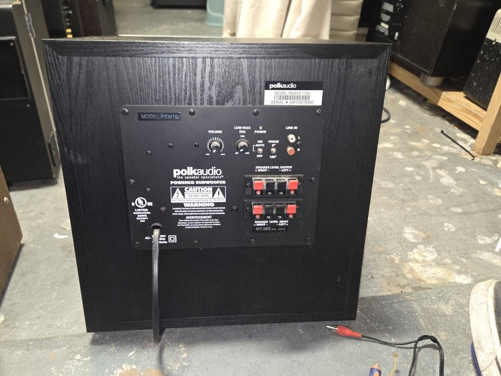 Polk 10" 100 Watt Powered Subwoofer