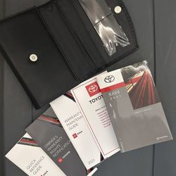 2021 Toyota Rav4 Factory Owners Owner's Manual Original with bag