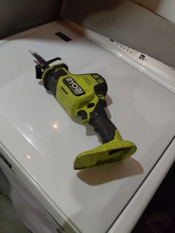 RYOBY SAW