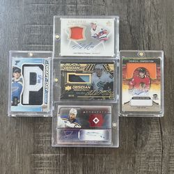 Hockey Cards In Cases 
