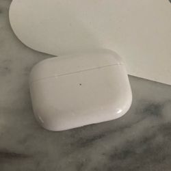  AirPods With One Airpod Missing