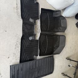 Weather Tech Mats For 2019-2023 Jeep Cherokee 