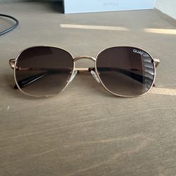 Quay sun glasses