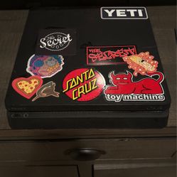 PS4 With Controller And Charger 