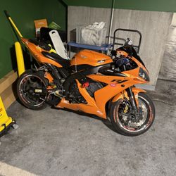 Yahmah YZFR 1000
