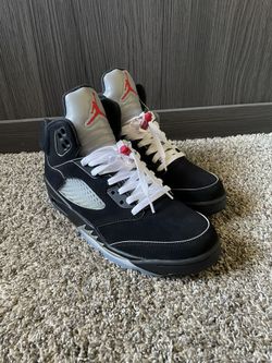 Air Jordan 5 Retro OG ‘Black Metallic Reimagined’ Size 10