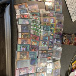 Hundreds Of High Quality Holos.