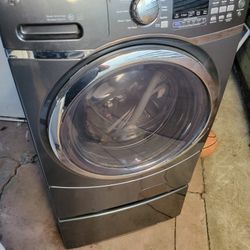 GE WASHER WITH PEDASTOL
