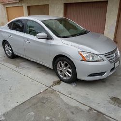 Nissan Sentra 2012