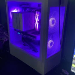 ALL WHITE BUILD GAMING PC