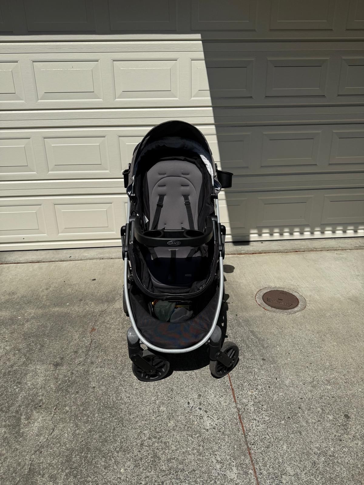 Graco Stroller | $30 | Bassinet Mode
