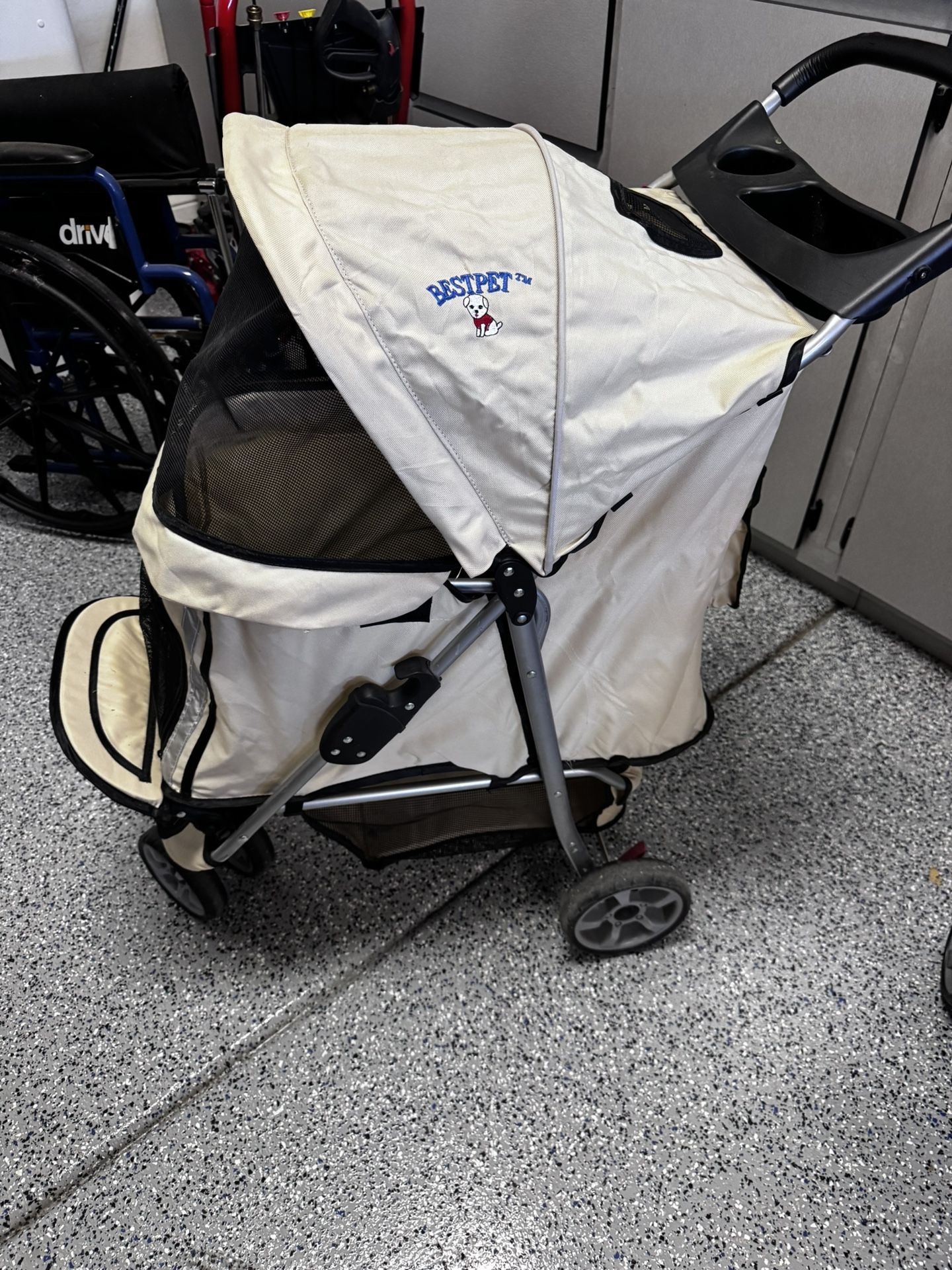 Dog Stroller. S/M Size.