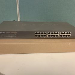 TP-Link TL-SF1024 Twenty-four Port Ethernet Switch