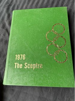 Rex Putnam High School Yearbooks Milwaukie Oregon